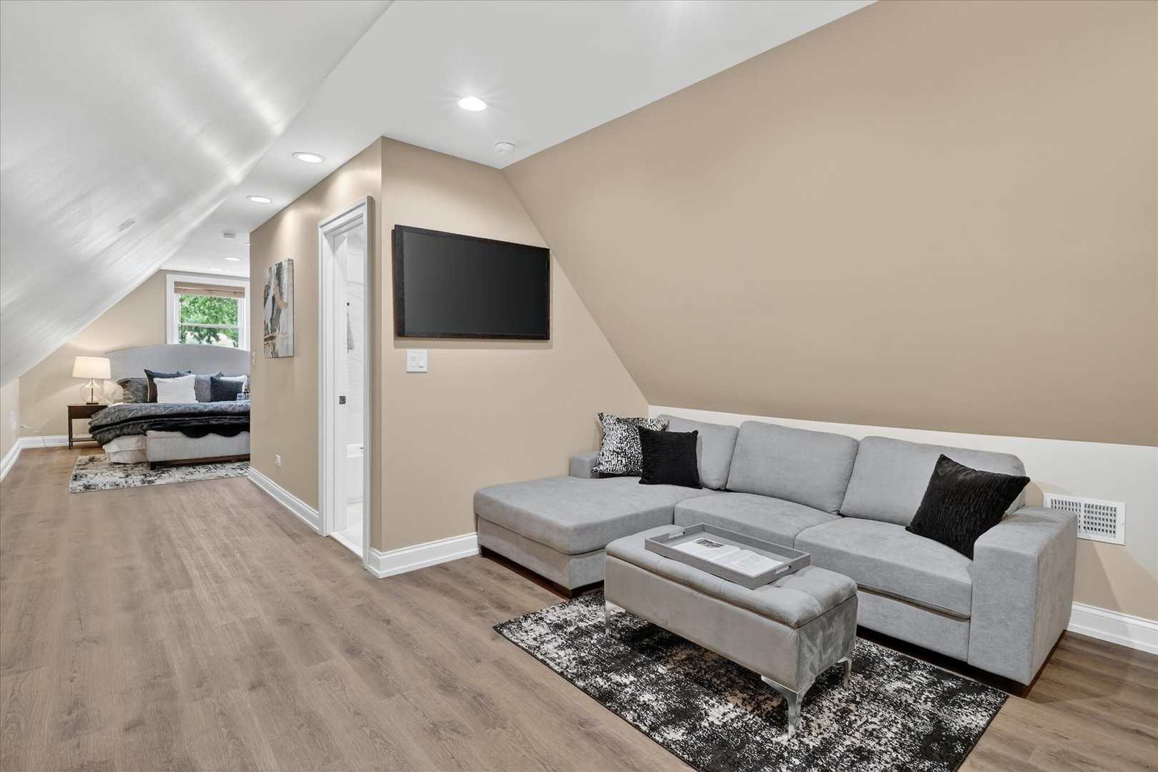 10103 South Aberdeen Street Chicago IL 60643