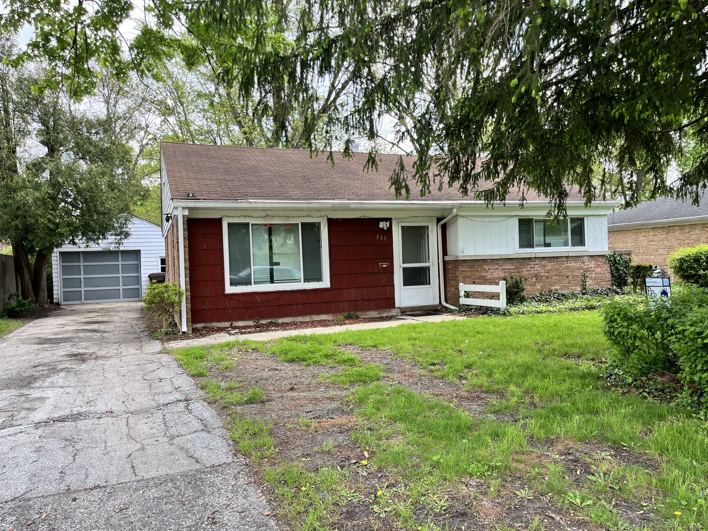 335 Manitowac Street Park Forest IL 60466