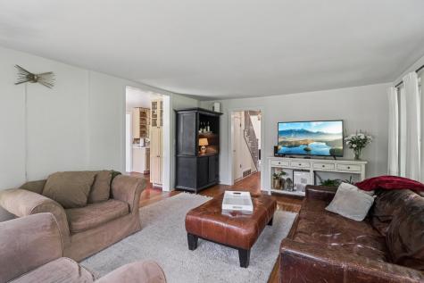 26225 West Merton Road Barrington IL 60010