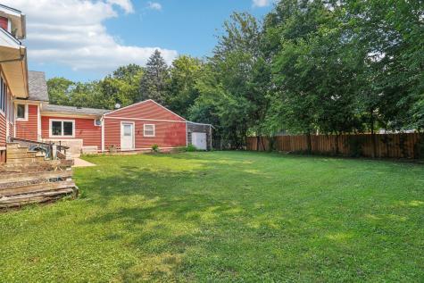 26225 West Merton Road Barrington IL 60010