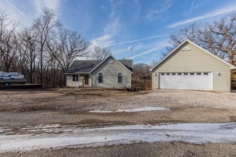 19 Chairtree Court Putnam IL 61560