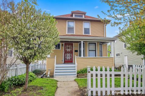 937 North County Street Waukegan IL 60085