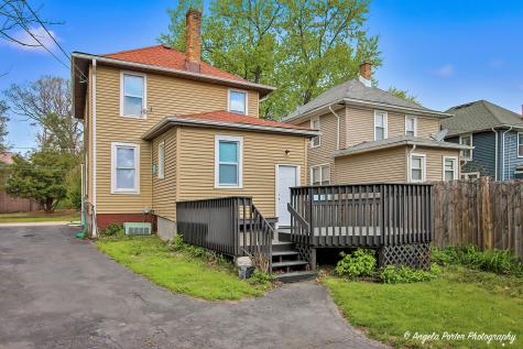 937 North County Street Waukegan IL 60085