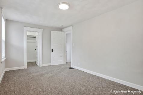 937 North County Street Waukegan IL 60085