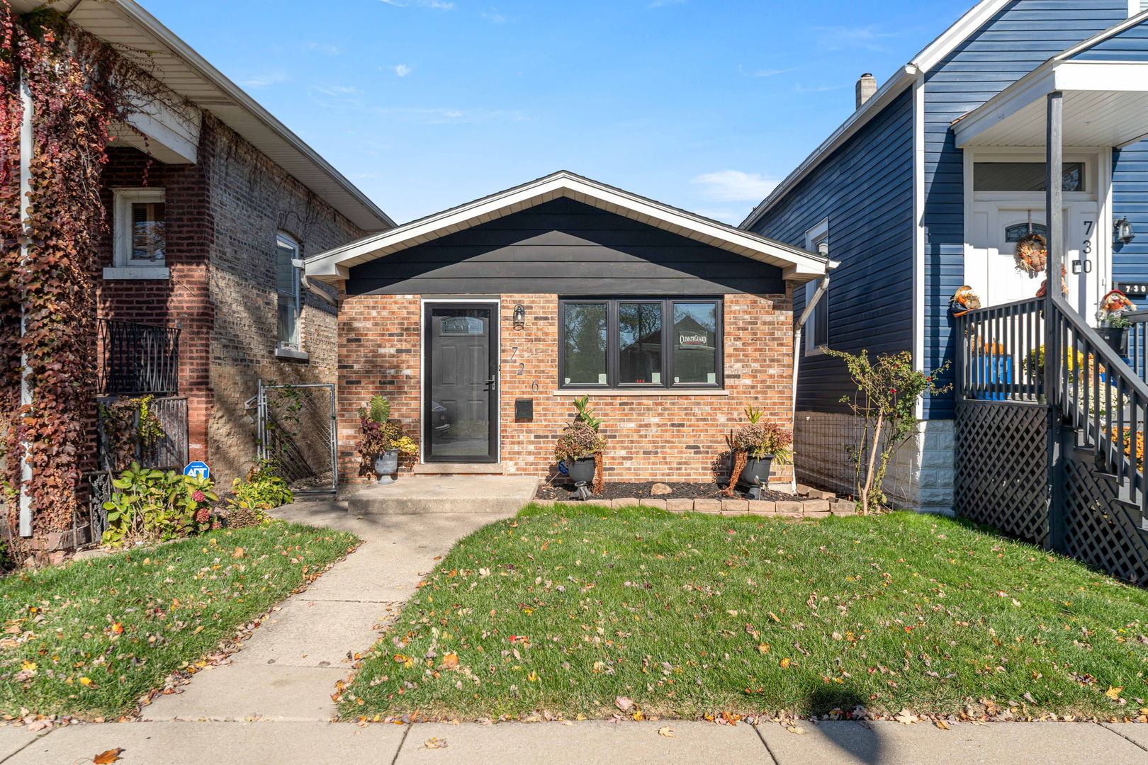 726 East 89th Place Chicago IL 60619