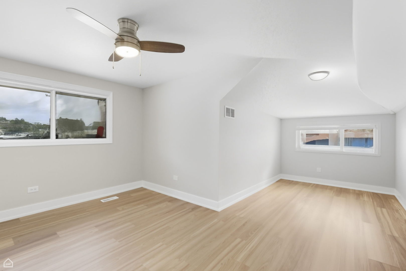 9845 South Hoyne Avenue Chicago IL 60643