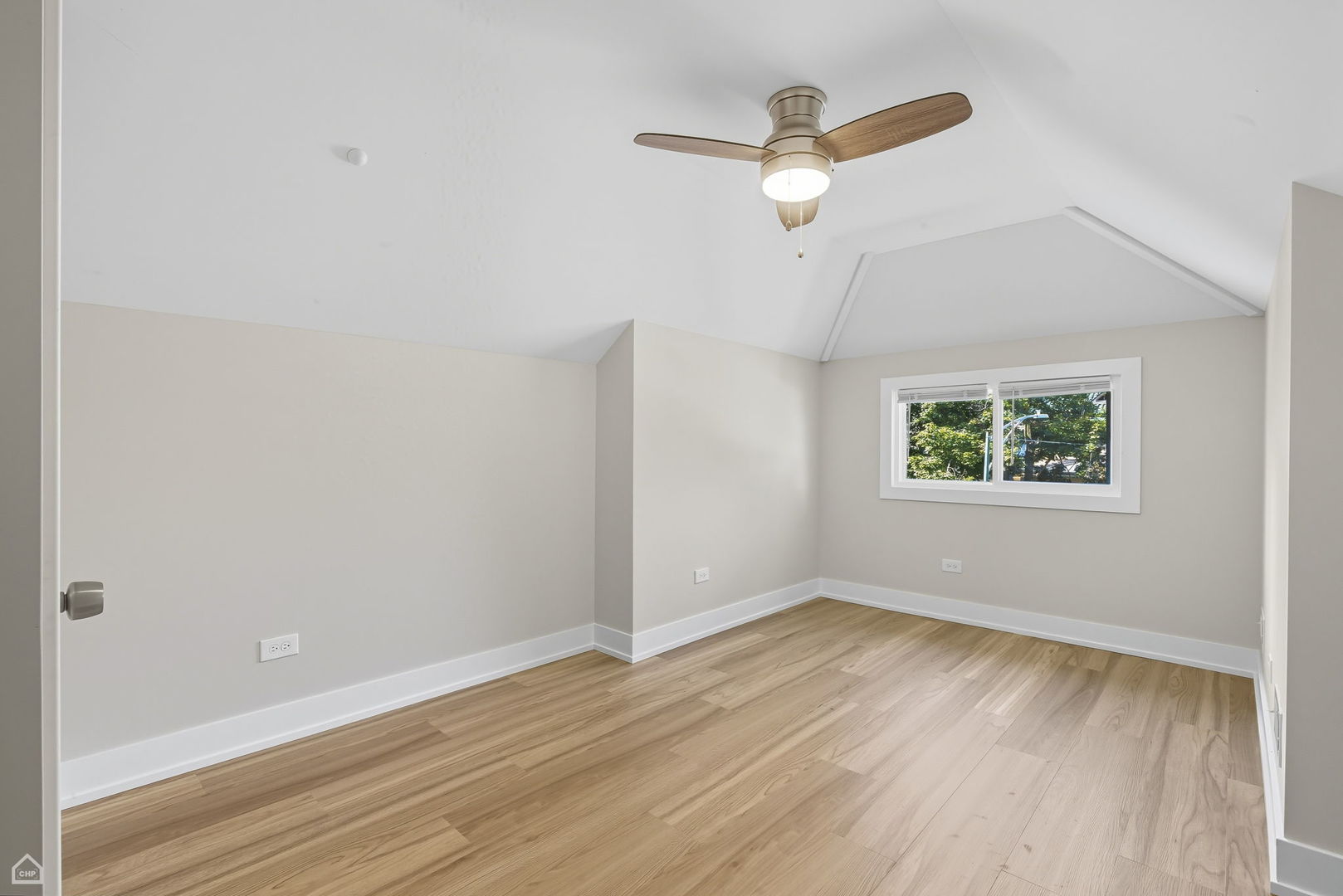 9845 South Hoyne Avenue Chicago IL 60643