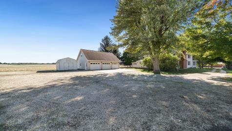 1182 Inlet Road Amboy IL 61310