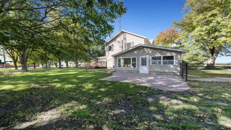 1182 Inlet Road Amboy IL 61310