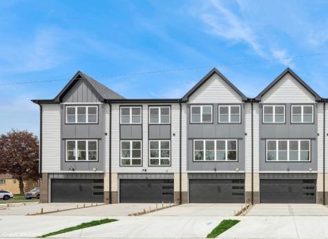 2811 Auxplaines Street River Grove IL 60171