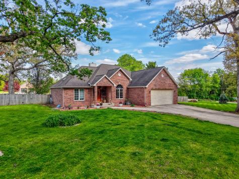 2520 East 1669th Road Ottawa IL 61350