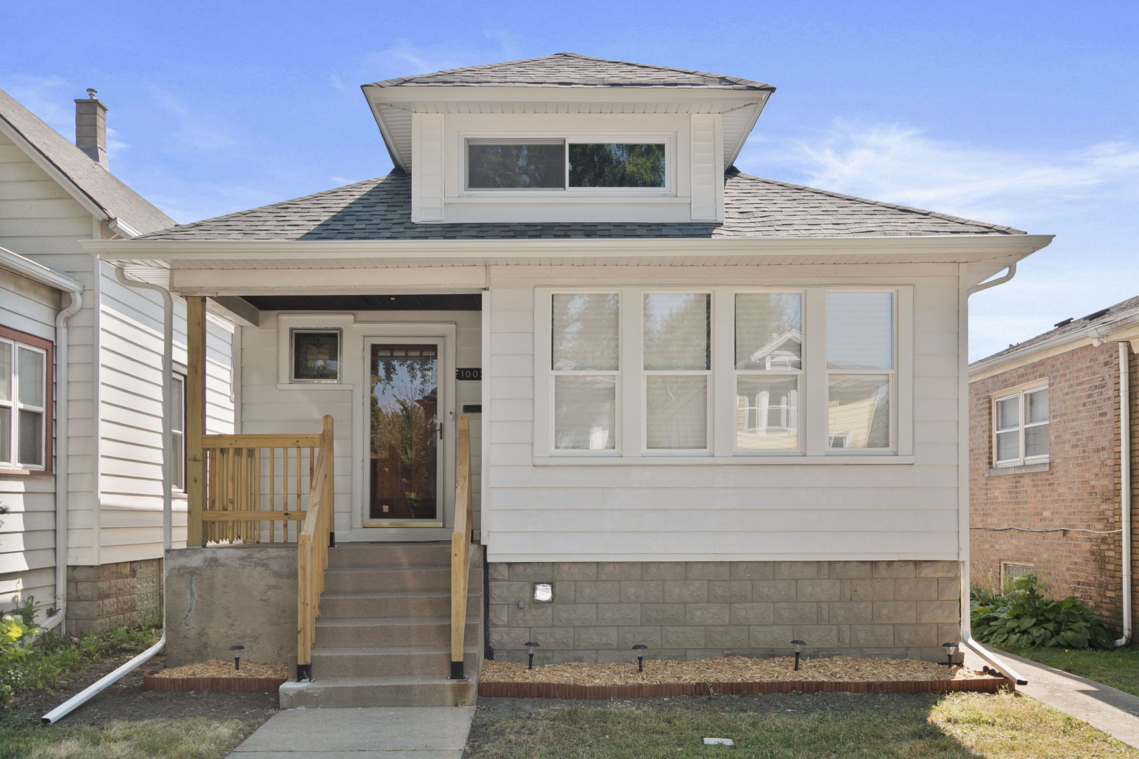 10037 South State Street Chicago IL 60628