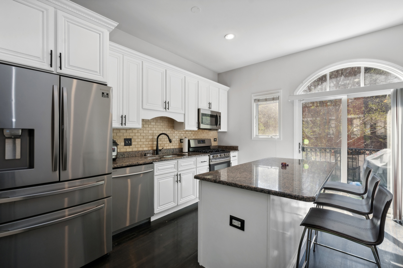 1816 South Calumet Avenue Chicago IL 60616