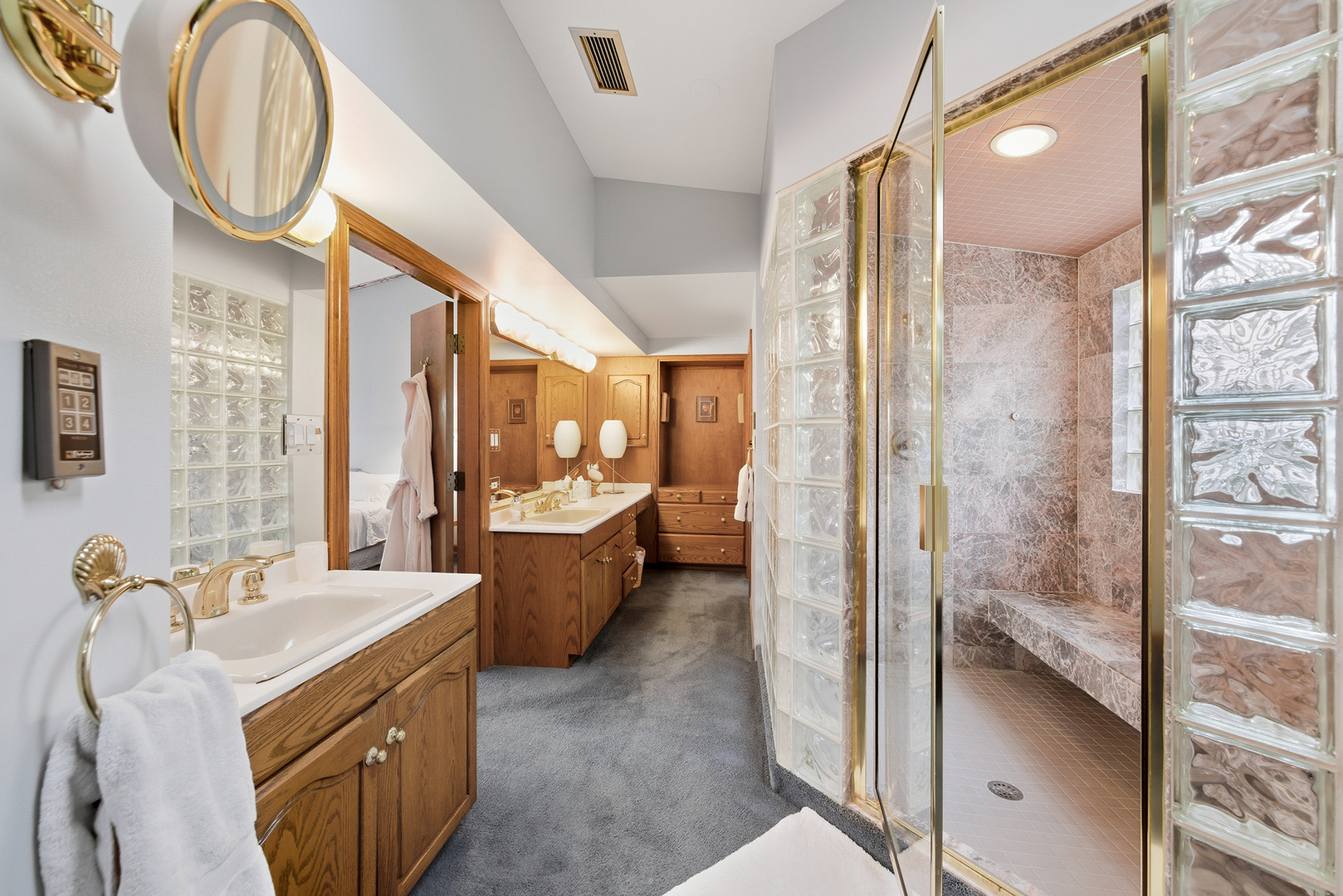 607 Berkshire Court Downers Grove IL 60516