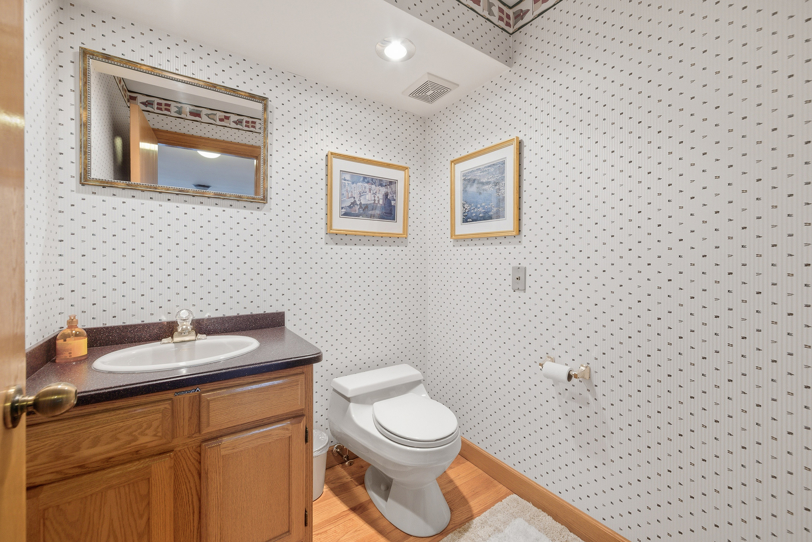 607 Berkshire Court Downers Grove IL 60516