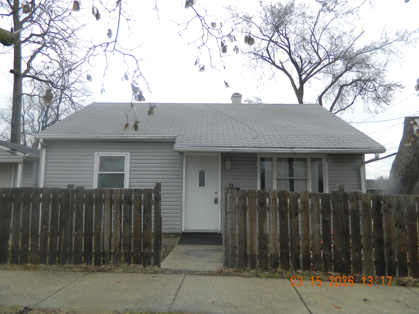 202 North Loucks Street Aurora IL 60505