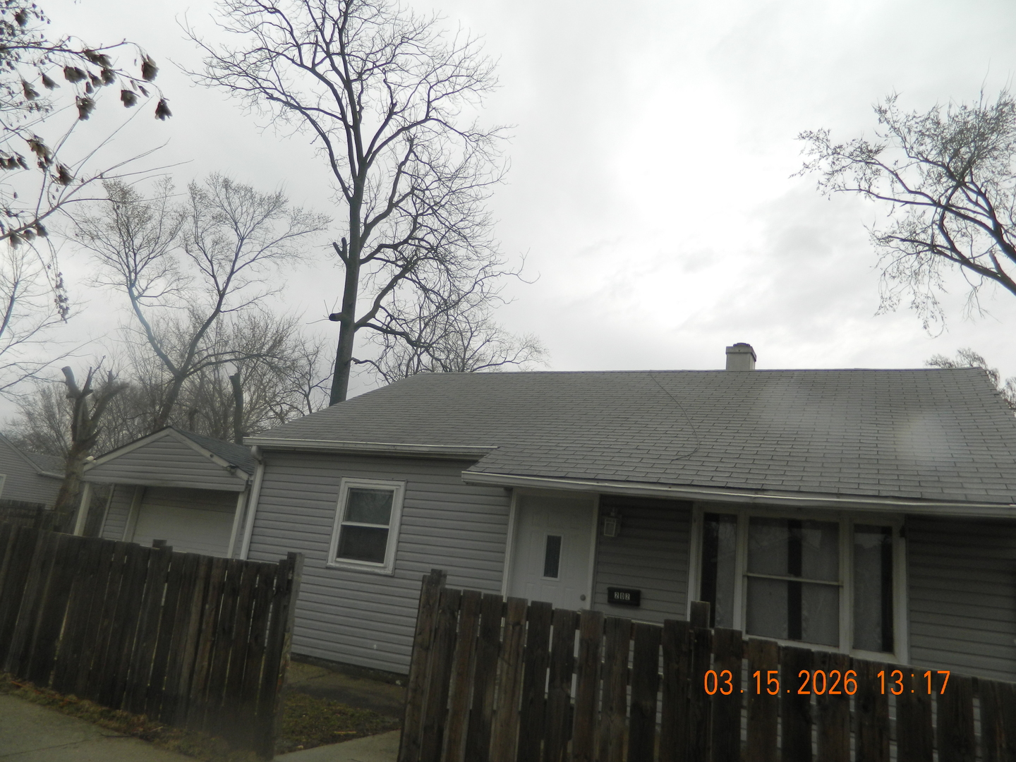 202 North Loucks Street Aurora IL 60505