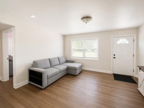 123 Liberty Boulevard Machesney Park IL 61115