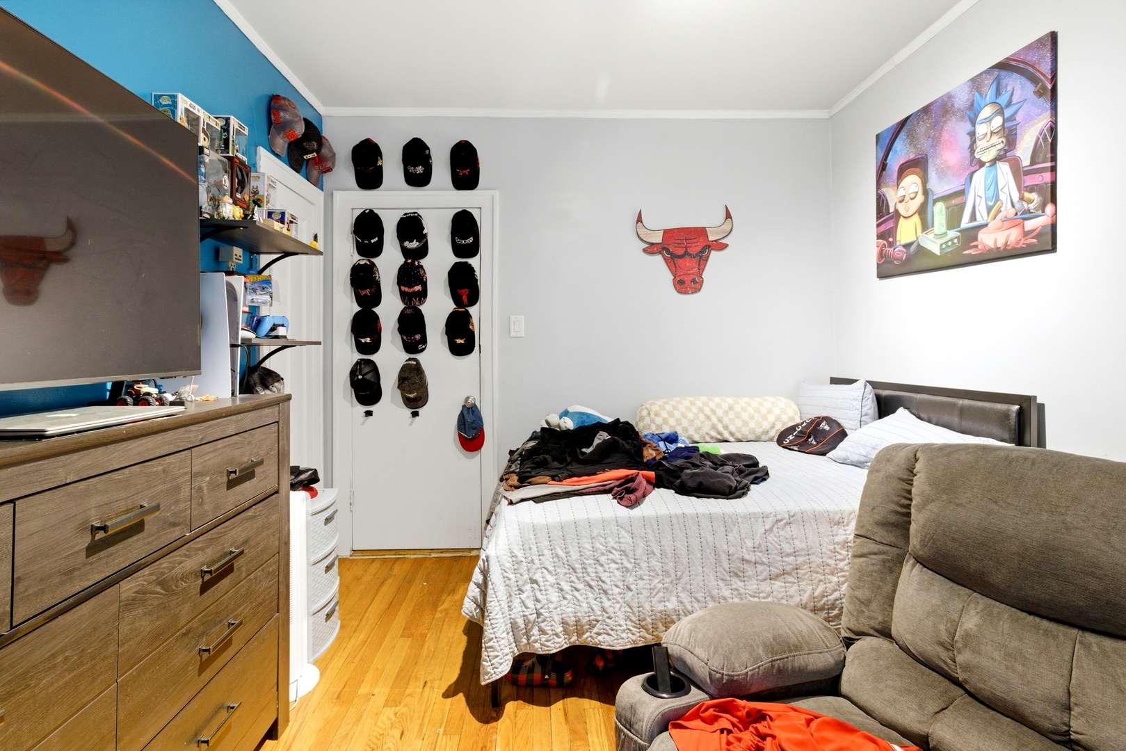 2936 North Kenneth Avenue Chicago IL 60641