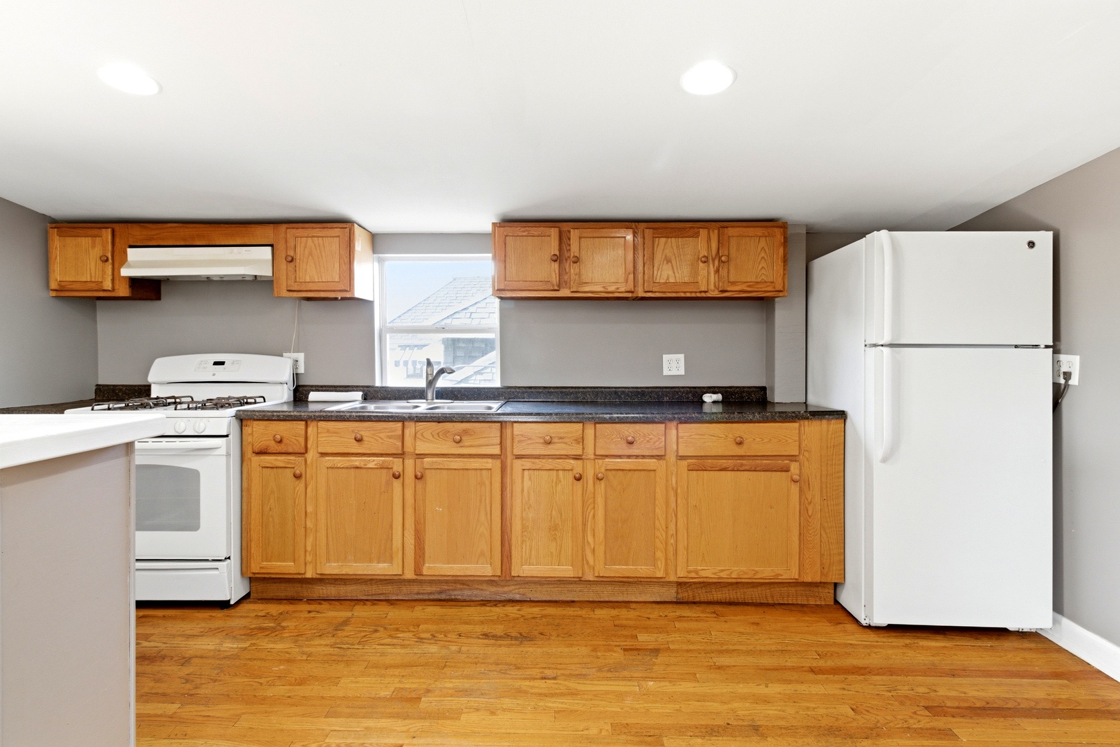 2936 North Kenneth Avenue Chicago IL 60641