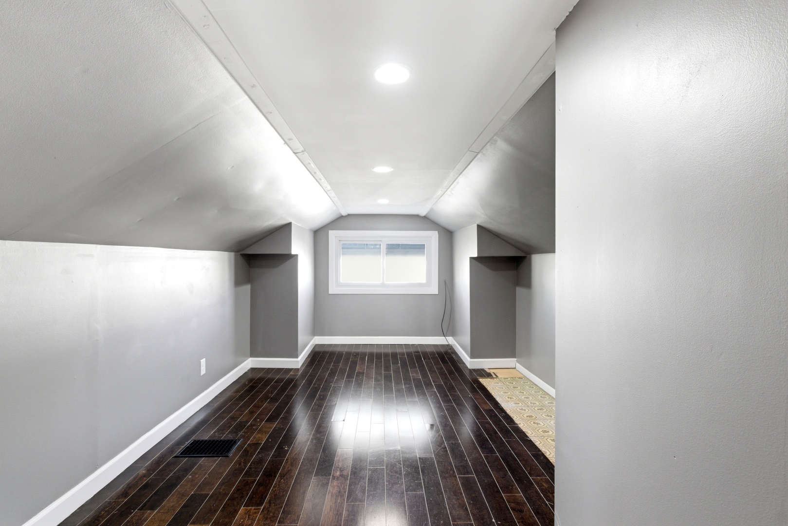 2936 North Kenneth Avenue Chicago IL 60641