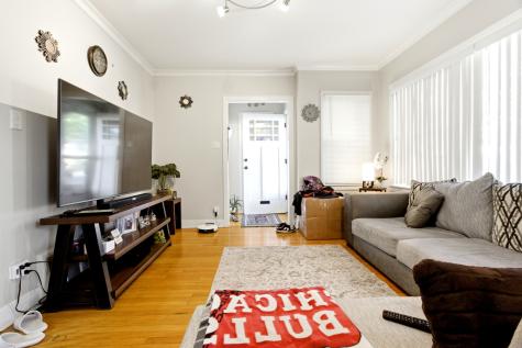 2936 North Kenneth Avenue Chicago IL 60641