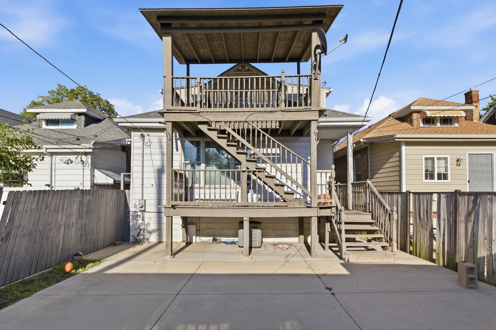 2936 North Kenneth Avenue Chicago IL 60641