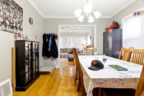 2936 North Kenneth Avenue Chicago IL 60641