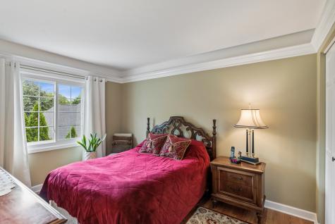 687 Rose Lane Bartlett IL 60103