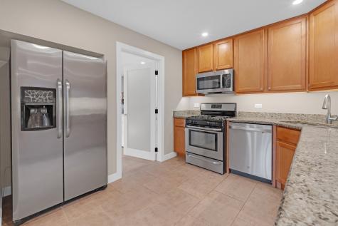 1055 North Bluebonnet Lane Hoffman Estates IL 60169