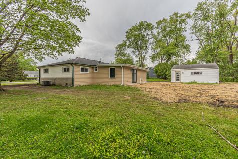 1055 North Bluebonnet Lane Hoffman Estates IL 60169