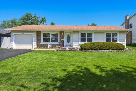 356 Banbury Avenue Elk Grove Village IL 60007