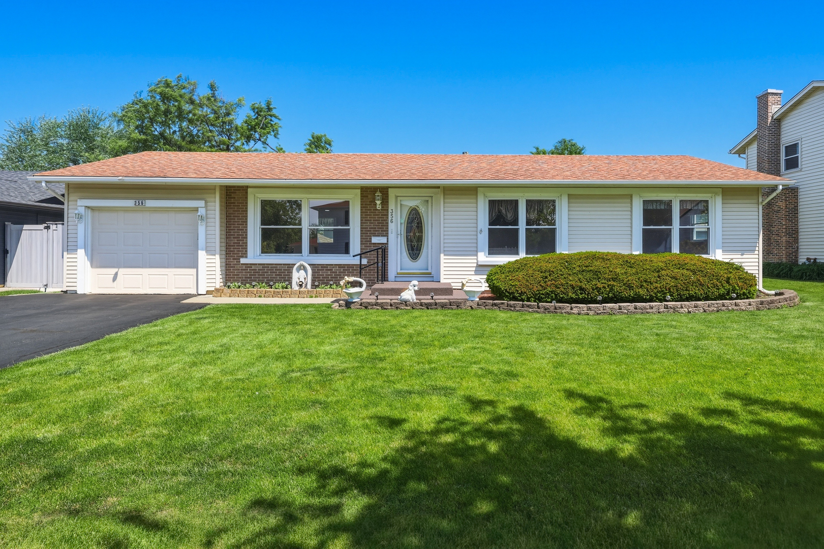 356 Banbury Avenue Elk Grove Village IL 60007