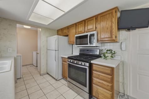 356 Banbury Avenue Elk Grove Village IL 60007
