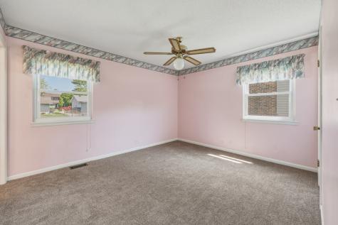 356 Banbury Avenue Elk Grove Village IL 60007