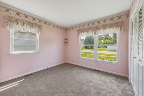 356 Banbury Avenue Elk Grove Village IL 60007
