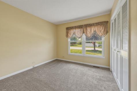 356 Banbury Avenue Elk Grove Village IL 60007