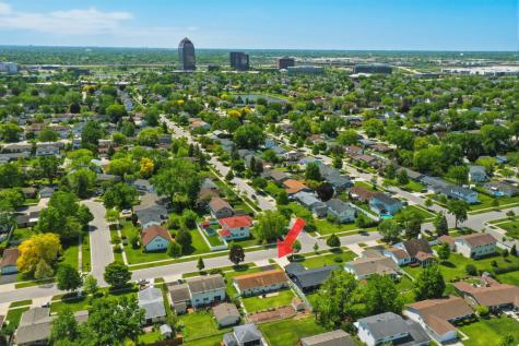 356 Banbury Avenue Elk Grove Village IL 60007