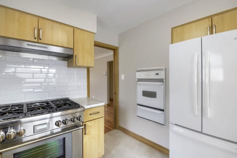 8531 South Tripp Avenue Chicago IL 60652