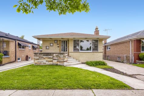 8531 South Tripp Avenue Chicago IL 60652
