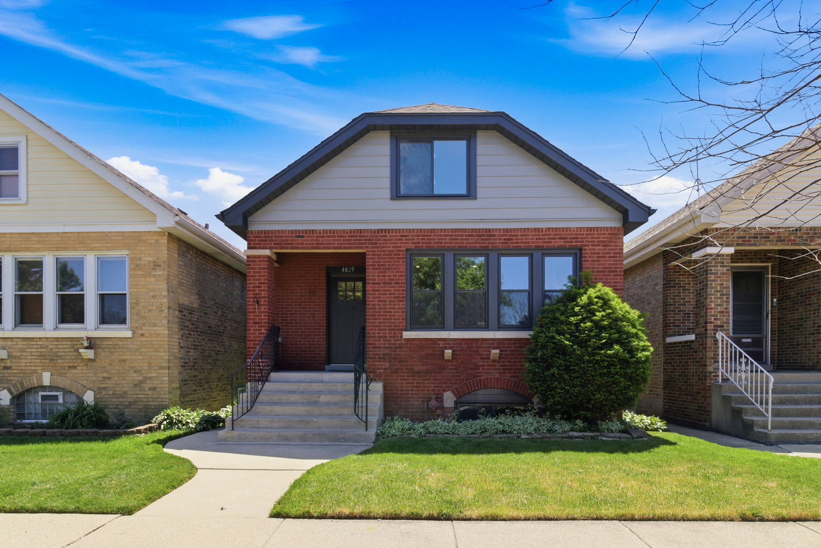 4829 West Strong Street Chicago IL 60630