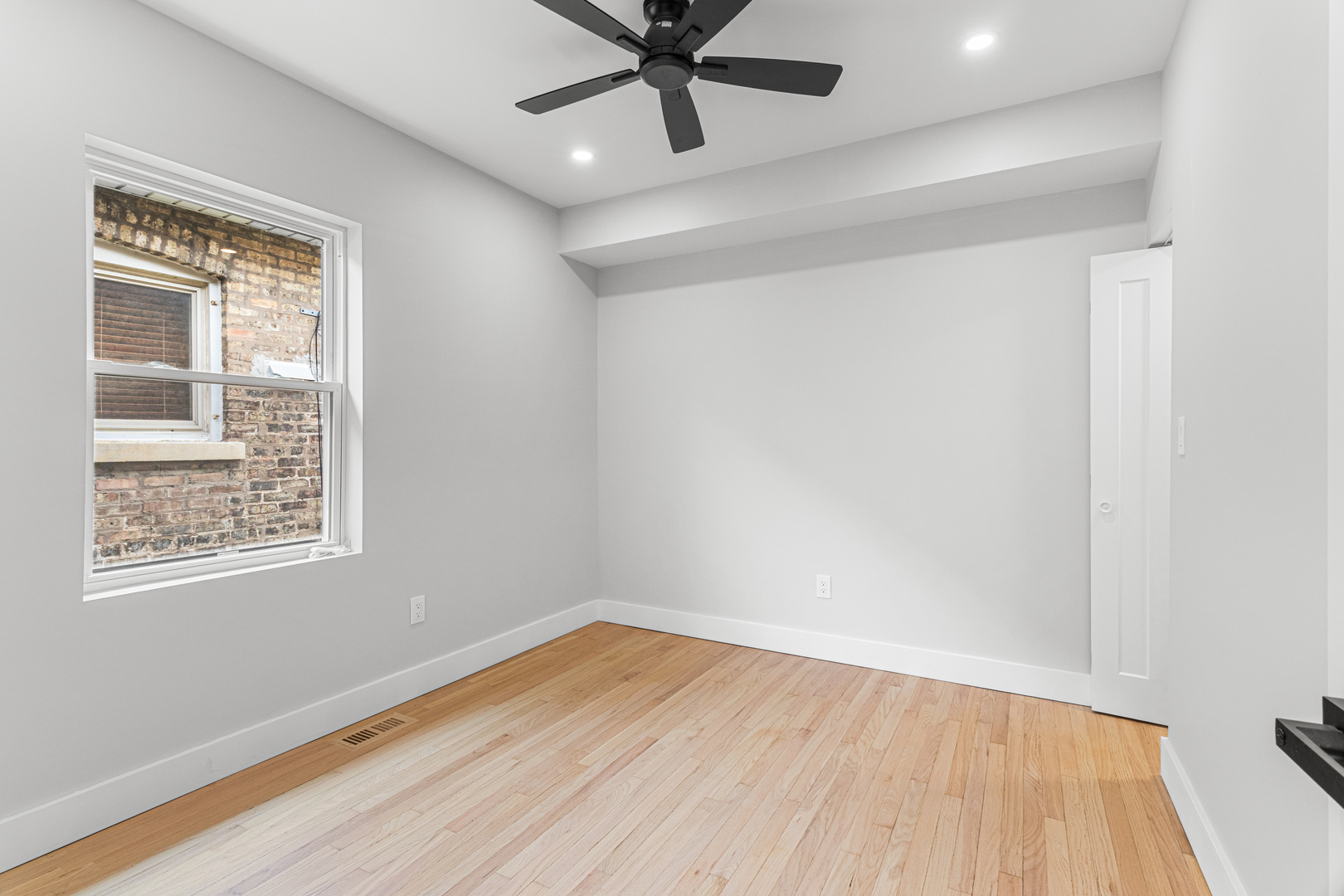 4829 West Strong Street Chicago IL 60630