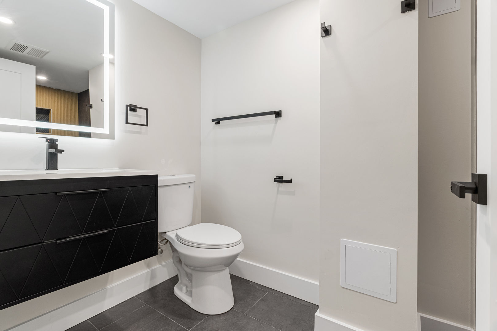 4829 West Strong Street Chicago IL 60630