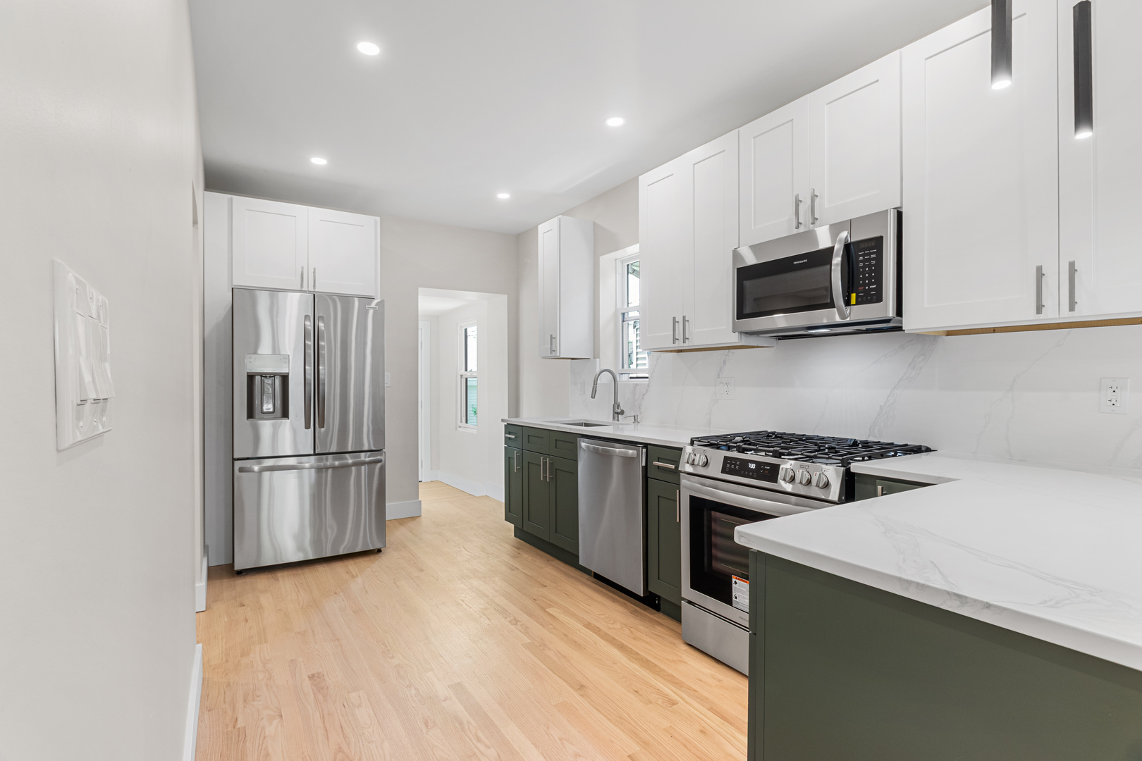 4829 West Strong Street Chicago IL 60630