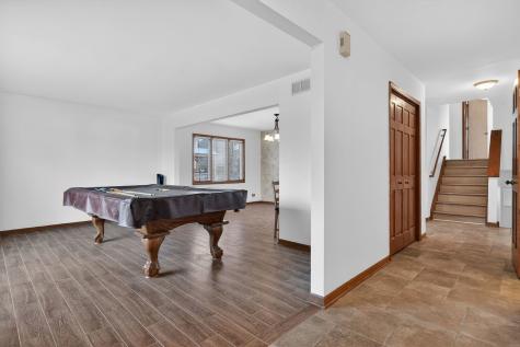 420 Windsor Drive Oswego IL 60543