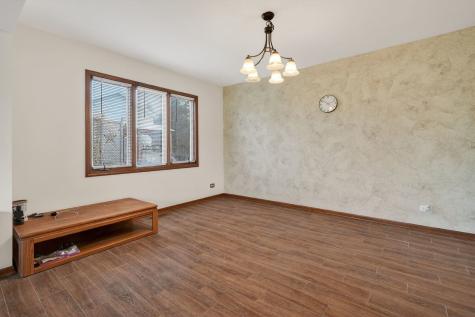 420 Windsor Drive Oswego IL 60543