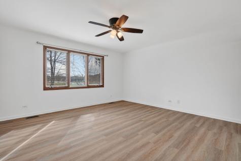 420 Windsor Drive Oswego IL 60543