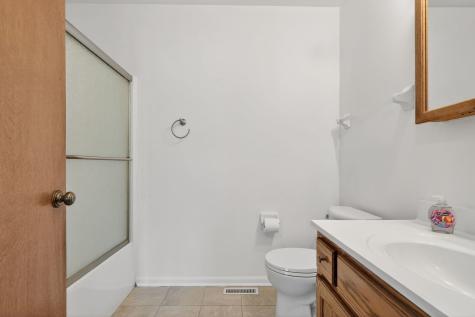 420 Windsor Drive Oswego IL 60543