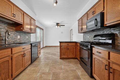 420 Windsor Drive Oswego IL 60543