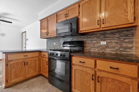 420 Windsor Drive Oswego IL 60543
